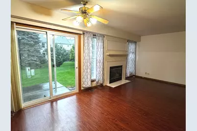 1404 W Sapphire Drive #1404, Hoffman Estates, IL 60192 - Photo 11