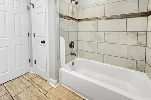 4850 Wright Terrace, Skokie, IL 60077 - Photo 11