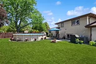 1212 Rose Ct, Bartlett, IL 60103 - Photo 19
