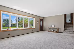 1212 Rose Ct, Bartlett, IL 60103 - Photo 3