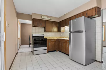 1212 Rose Court, Bartlett, IL 60103 - Photo 7