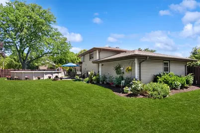 1212 Rose Court, Bartlett, IL 60103 - Photo 17