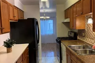 3008 Roberts Dr, Woodridge, IL 60517 - Photo 9