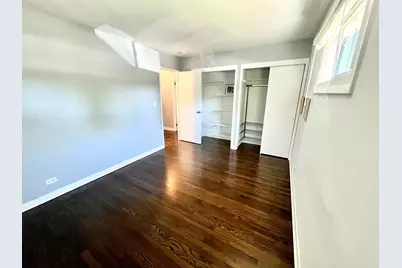 128 E Normandy Drive, Addison, IL 60101 - Photo 11