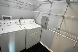 128 E Normandy Dr, Addison, IL 60101 - Photo 15