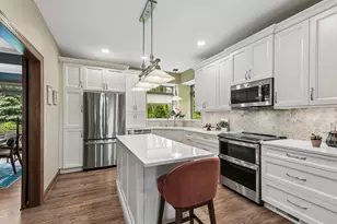 26073 W Laurel Ct, Wauconda, IL 60084 - Photo 13
