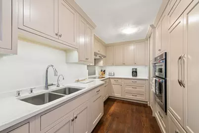 200 E Delaware Place #24F, Chicago, IL 60601 - Photo 13