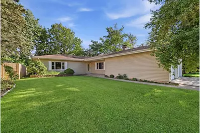 1644 Bayberry Lane, Sycamore, IL 60178 - Photo 1