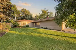 1644 Bayberry Ln, Sycamore, IL 60178 - Photo 25