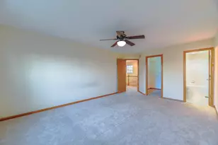 1623 S Candlestick Way, Waukegan, IL 60085 - Photo 9