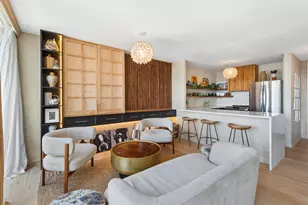 111 E Chestnut St, Chicago, IL 60611 - Photo 7