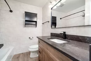 11 Oak Creek Dr, Buffalo Grove, IL 60089 - Photo 19