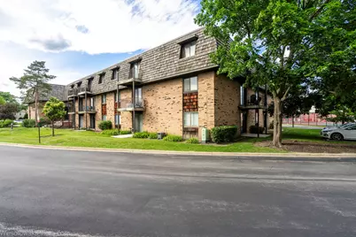 11 Oak Creek Drive #1120, Buffalo Grove, IL 60089 - Photo 1