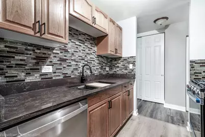 11 Oak Creek Drive #1120, Buffalo Grove, IL 60089 - Photo 7