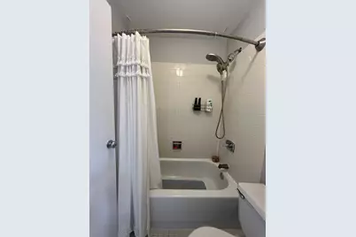 5320 N Sheridan Road #1210, Chicago, IL 60640 - Photo 17