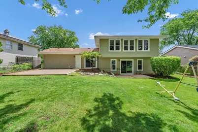 1820 Claremont Road, Hoffman Estates, IL 60169 - Photo 33