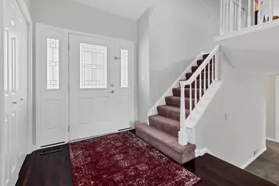1820 Claremont Road, Hoffman Estates, IL 60169 - Photo 3