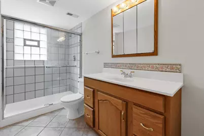 1820 Claremont Road, Hoffman Estates, IL 60169 - Photo 25