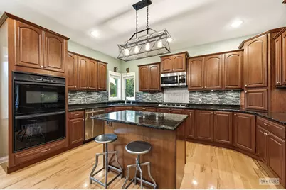 6192 S Woods Court, Yorkville, IL 60560 - Photo 15