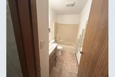 2974 17th Street, Rockford, IL 61109 - Photo 7