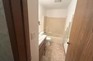 2974 17th St, Rockford, IL 61109 - Photo 7
