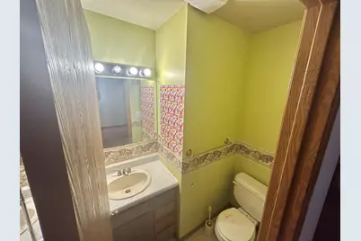 2974 17th Street, Rockford, IL 61109 - Photo 9