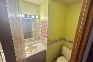 2974 17th St, Rockford, IL 61109 - Photo 9