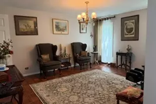 547 Grimes Ave, Naperville, IL 60540 - Photo 3