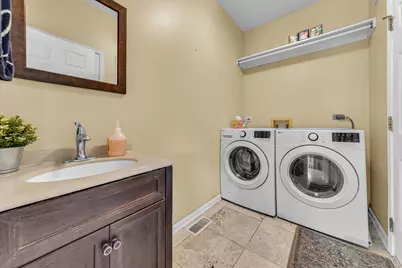 4756 Fesseneva Lane, Naperville, IL 60564 - Photo 53