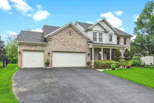 4756 Fesseneva Ln, Naperville, IL 60564 - Photo 1
