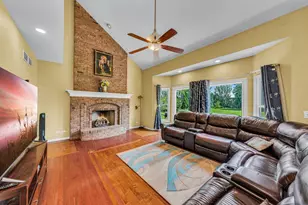 4756 Fesseneva Ln, Naperville, IL 60564 - Photo 9