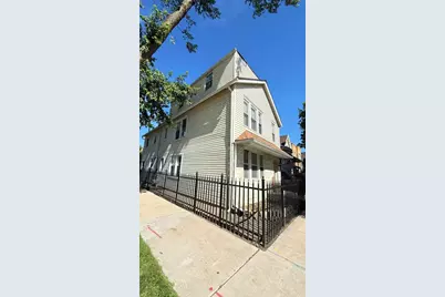 3824 S Sacramento Avenue, Chicago, IL 60632 - Photo 3