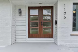 1106 North Path, Wheaton, IL 60187 - Photo 3