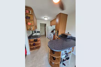 1067 Glouchester Harbor, Schaumburg, IL 60193 - Photo 9