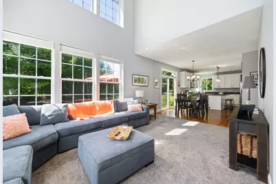 1214 Ridgewood Court, Vernon Hills, IL 60061 - Photo 5