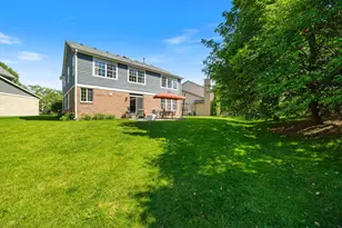 1214 Ridgewood Ct, Vernon Hills, IL 60061 - Photo 43