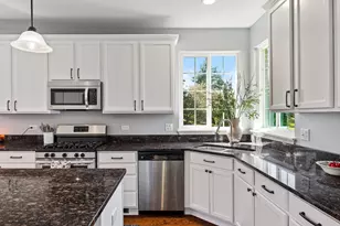1214 Ridgewood Ct, Vernon Hills, IL 60061 - Photo 9