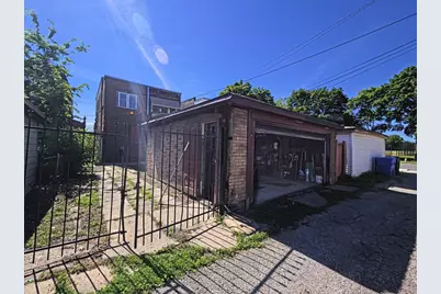 1755 N Meade Avenue, Chicago, IL 60639 - Photo 9