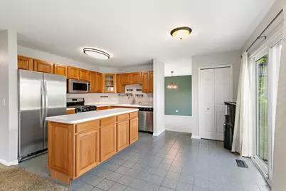 349 Hampton Court, Crystal Lake, IL 60012 - Photo 9