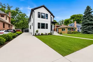 218 N Park Ave, Lombard, IL 60148 - Photo 3