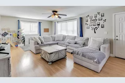 29 S Iowa Avenue, Addison, IL 60101 - Photo 5