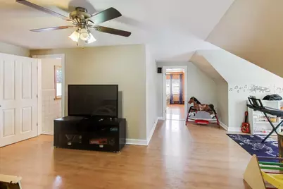 29 S Iowa Avenue, Addison, IL 60101 - Photo 17