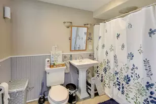 29 S Iowa Ave, Addison, IL 60101 - Photo 11