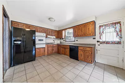 9304 Meade Avenue, Oak Lawn, IL 60453 - Photo 11