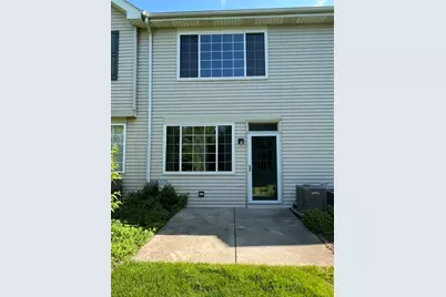 [Address not provided], Carpentersville, IL 60110 - Photo 3