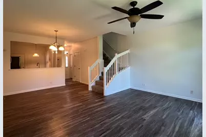 [Address not provided], Carpentersville, IL 60110 - Photo 9