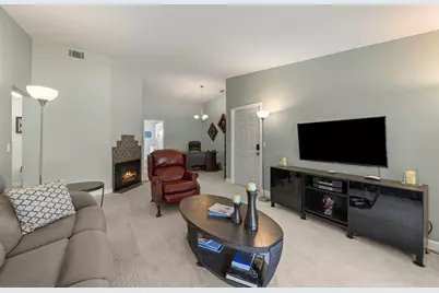 1714 S Washington Street #1714, Naperville, IL 60565 - Photo 7