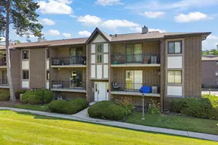 1714 S Washington St, Naperville, IL 60565 - Photo 1
