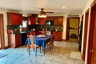 1126 S Eagle Chase Dr, Seneca, IL 61360 - Photo 11
