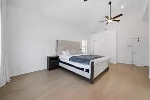 2112 W Superior St, Chicago, IL 60612 - Photo 25